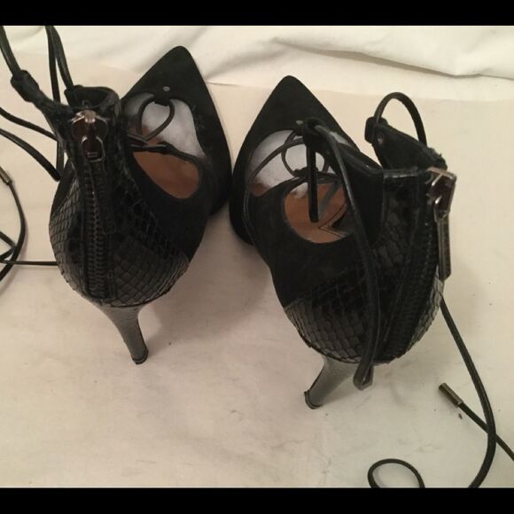 Donald J Pliner Lace Up Heels sz 9 Pella Black - Picture 12 of 13